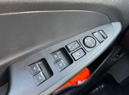 Hyundai - Tucson