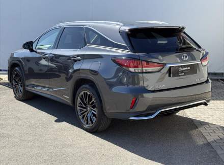 Lexus