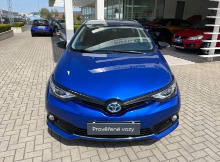 Toyota - Auris