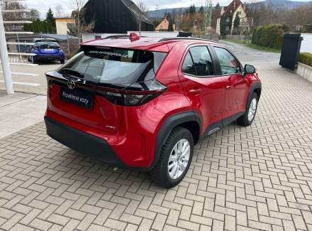Toyota - Yaris Cross