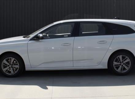 Peugeot - 308