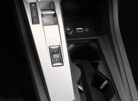 Peugeot - 308