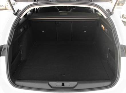 Peugeot - 308