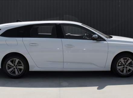Peugeot - 308