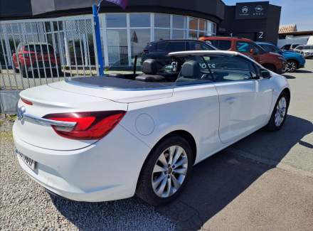 Opel - Cascada
