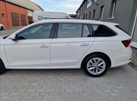 Škoda - Octavia