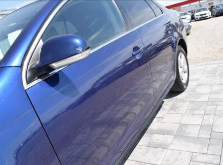 Volkswagen - Jetta