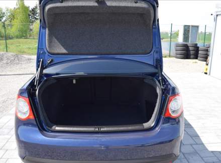 Volkswagen - Jetta