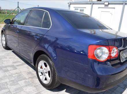Volkswagen - Jetta