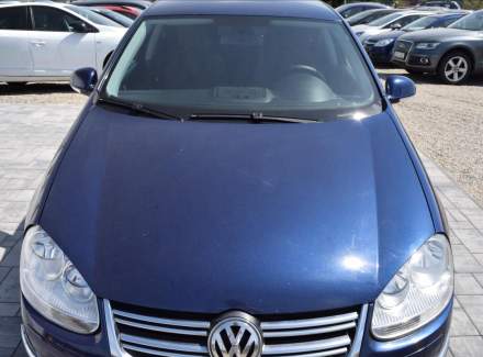 Volkswagen - Jetta