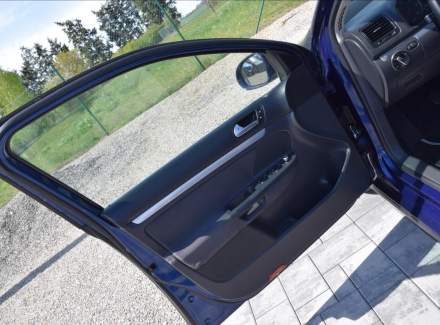 Volkswagen - Jetta