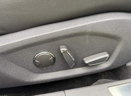 Ford - Mondeo