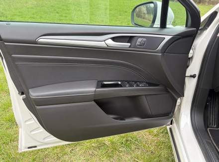 Ford - Mondeo