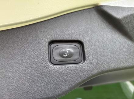 Ford - Mondeo