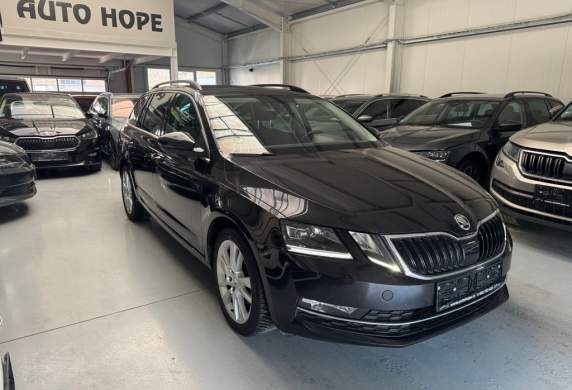 Škoda - Octavia