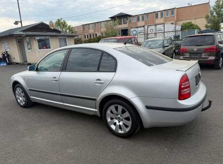 Škoda - Superb