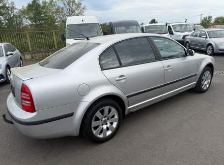 Škoda - Superb