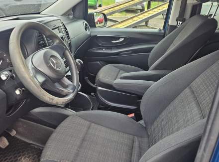 Mercedes-Benz - Vito