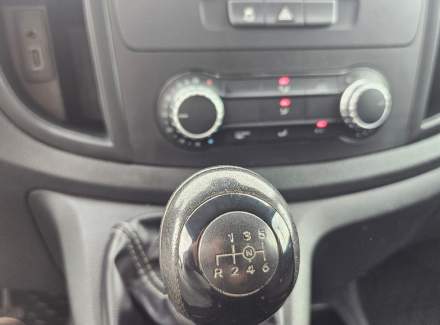 Mercedes-Benz - Vito