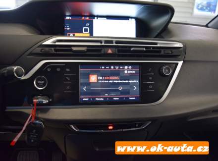 Citroën - C4