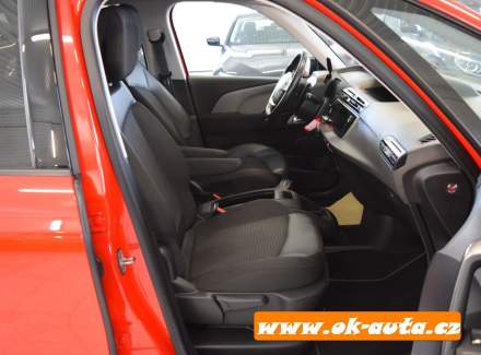 Citroën - C4