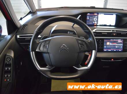 Citroën - C4