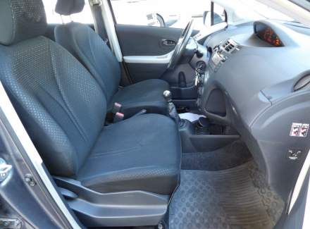 Toyota - Yaris