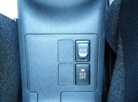 Toyota - Yaris