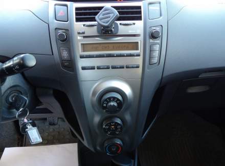 Toyota - Yaris