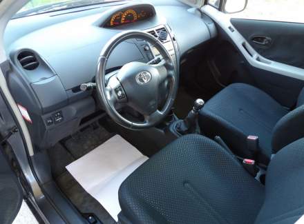 Toyota - Yaris