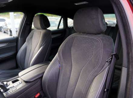 BMW - X6
