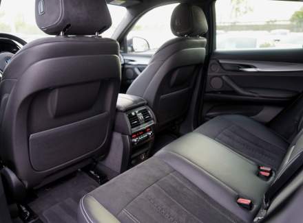 BMW - X6