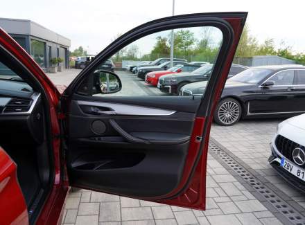 BMW - X6