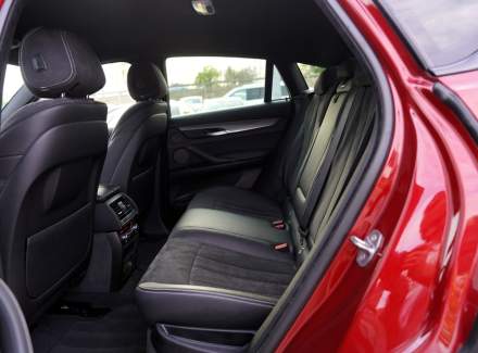 BMW - X6