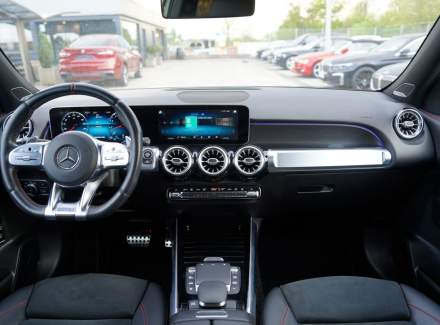 Mercedes-Benz - GLB