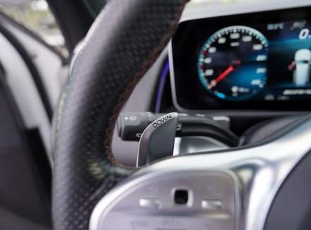Mercedes-Benz - GLB