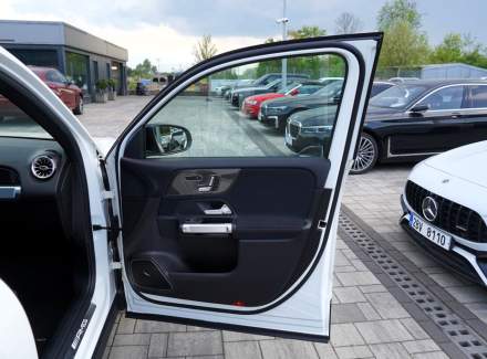 Mercedes-Benz - GLB