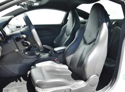 Peugeot - RCZ