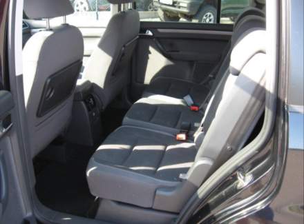 Volkswagen - Touran