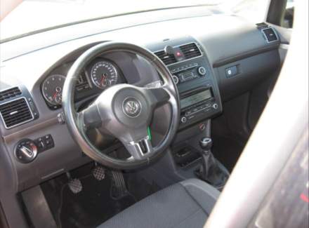 Volkswagen - Touran