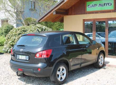 Nissan - Qashqai
