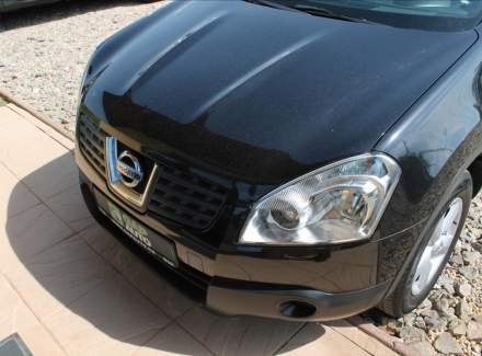 Nissan - Qashqai