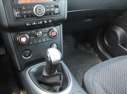 Nissan - Qashqai