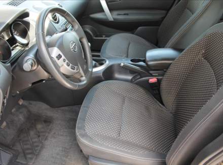 Nissan - Qashqai