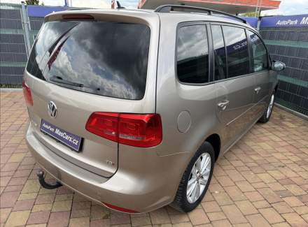 Volkswagen - Touran
