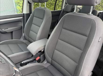 Volkswagen - Touran