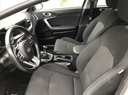 Kia - Cee'd