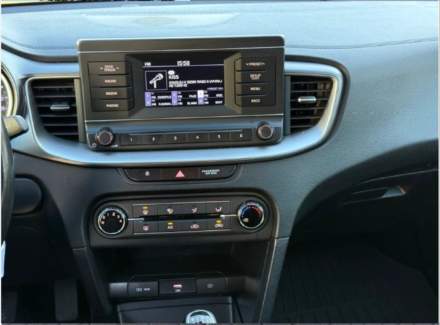 Kia - Cee'd
