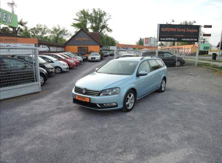 Volkswagen - Passat