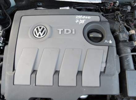 Volkswagen - Passat